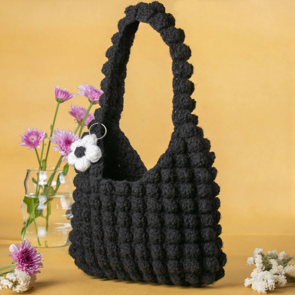 Luna Crochet Handbag – Handmade Elegance in Every Stitch