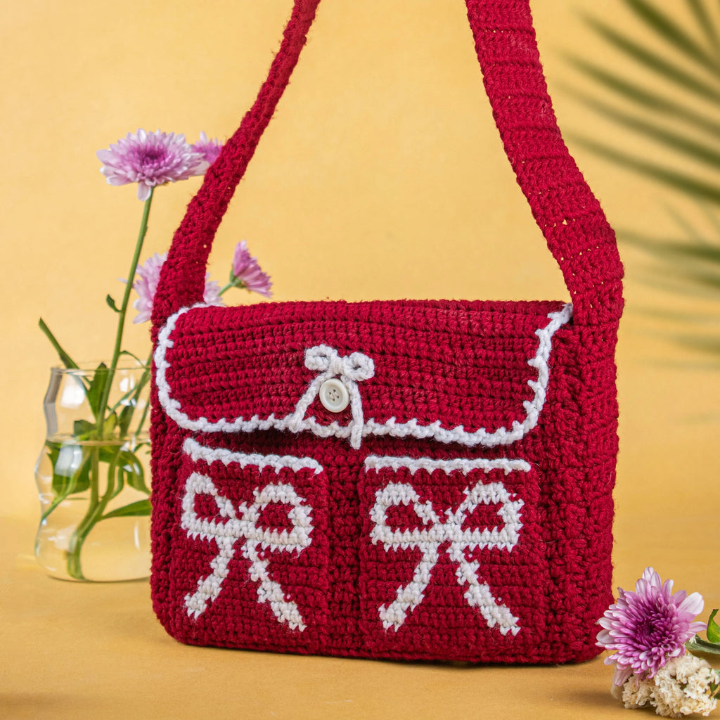 Bella Crochet Handbag – Handcrafted Charm with a Feminine Touch
