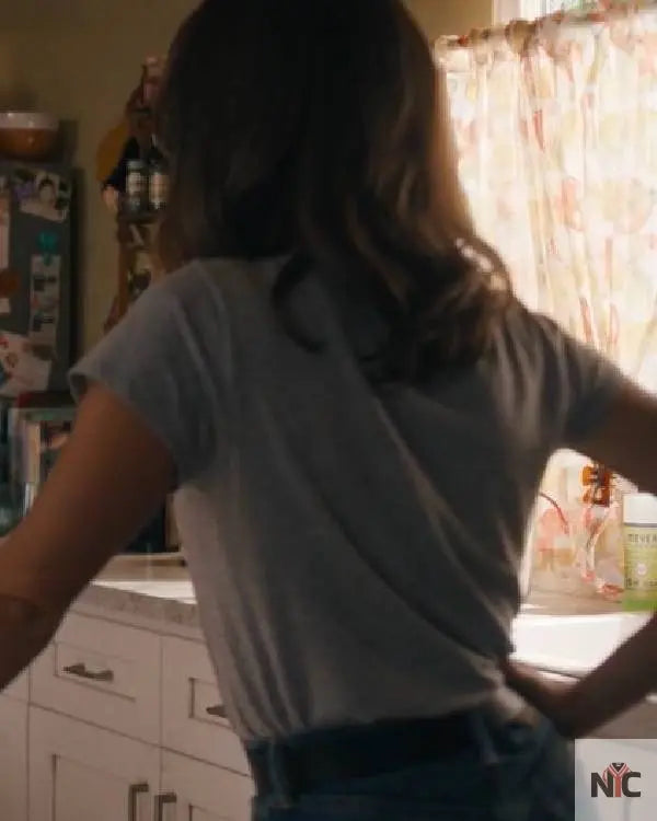 Ballard S01 Maggie Q Grey Shirt
