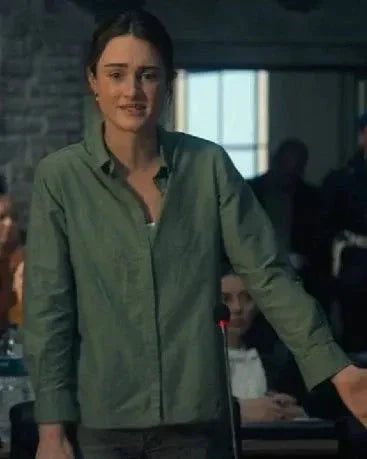 Grace Van Patten Amanda Knox Grey Shirt