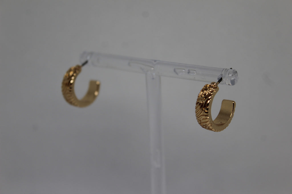 Primakind Women's Gold-Tone Hoop Earrings