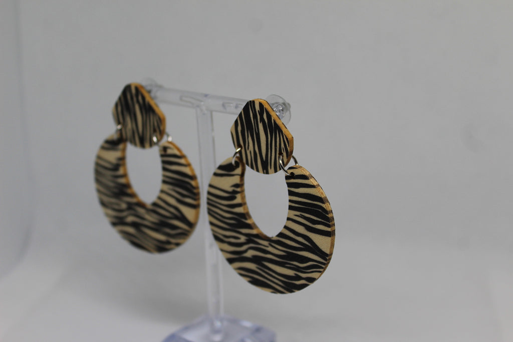 Primakind Women's Zebra Print Dangle Earrings