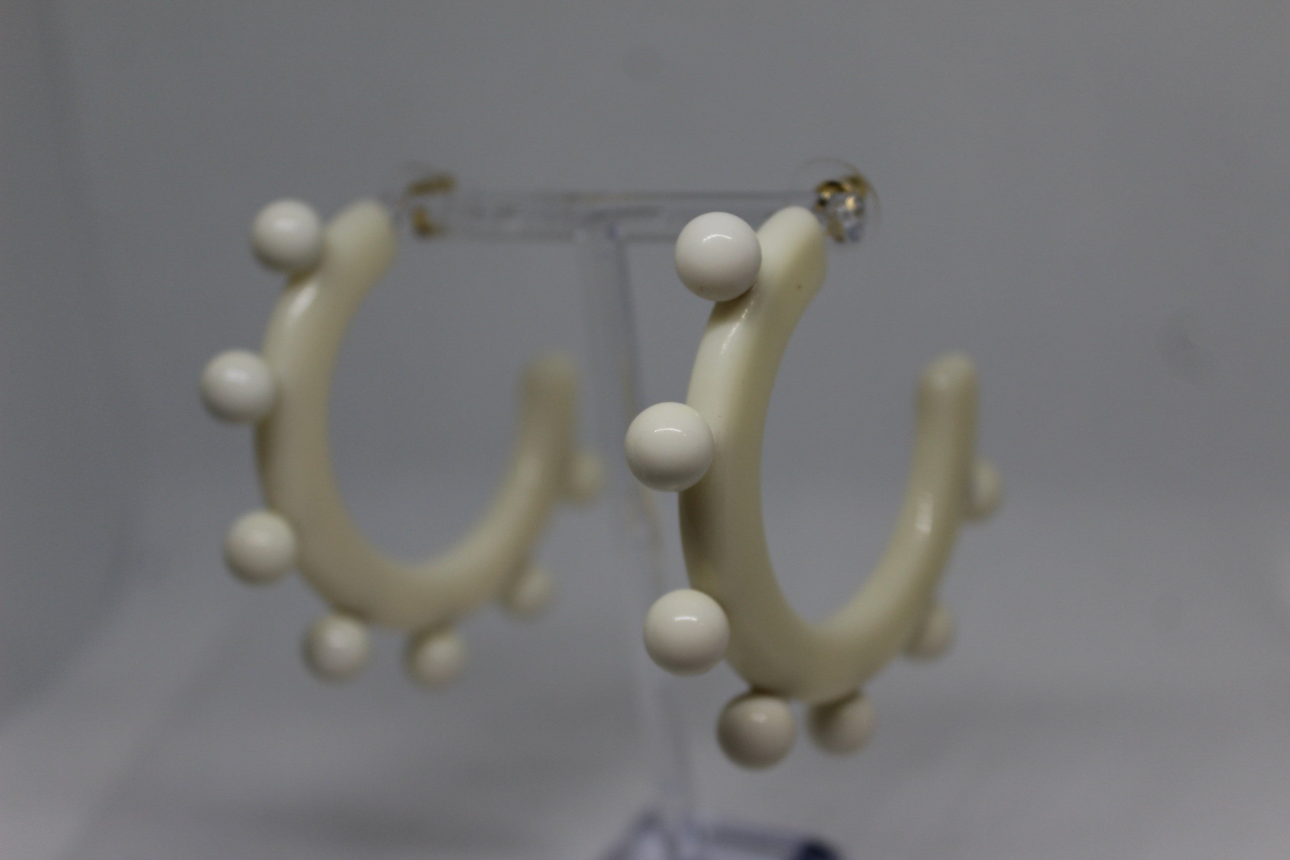 Primakind Title: Women's Beaded Off-White Hoop Earrings