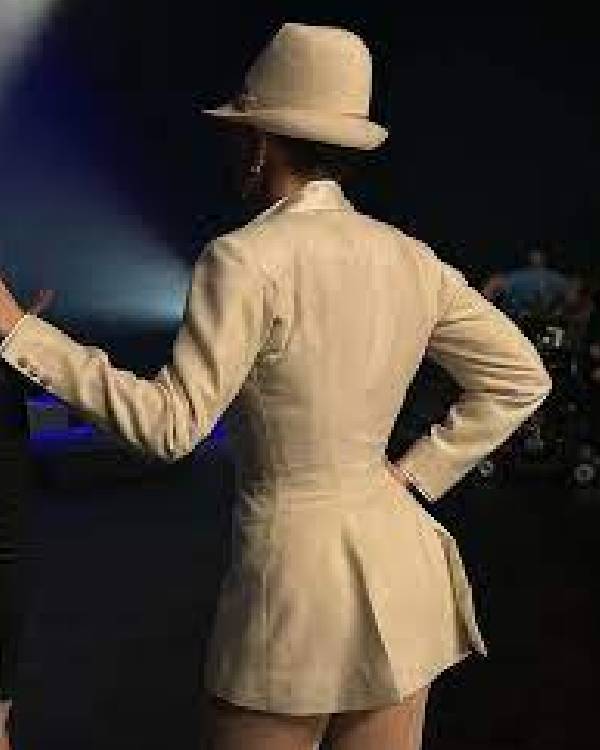 Kiss of the Spider Woman Jennifer Lopez White Blazer