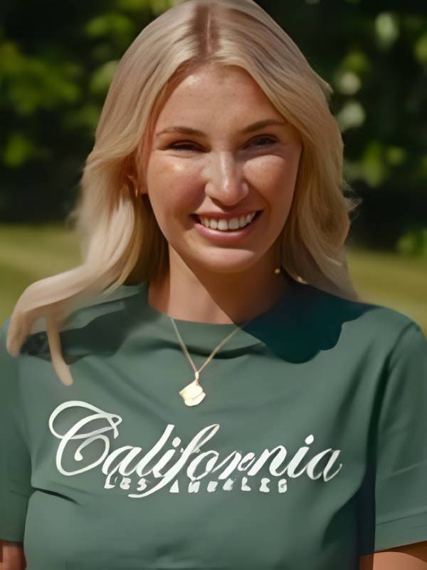 Sam And Billie Sister Act S01 Billie Faiers California T-Shirt