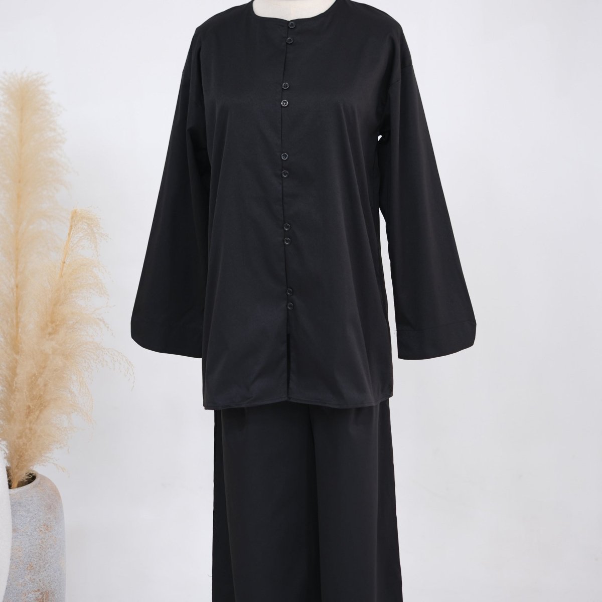 PrimaKind Button-Front Longline Top & Wide-Leg Trouser Set