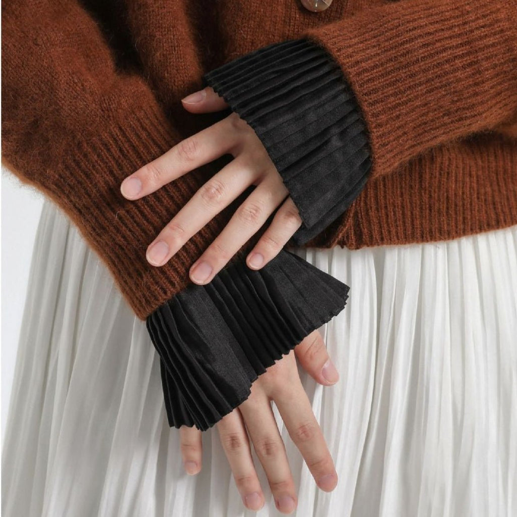 Primakind French Pleated Cuff Sleeves